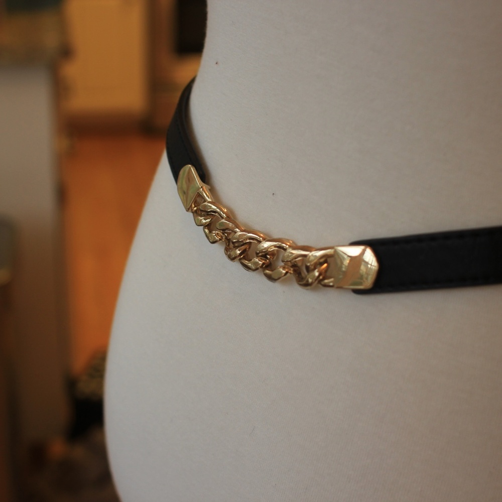 Lafayette Collection Front Button Belt